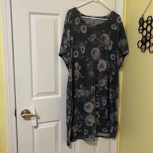 Maurice’s Grey floral dress size 2